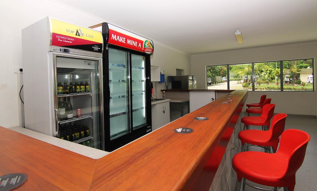 克洛斯罗德特兰斯特酒店 Omili 外观 照片